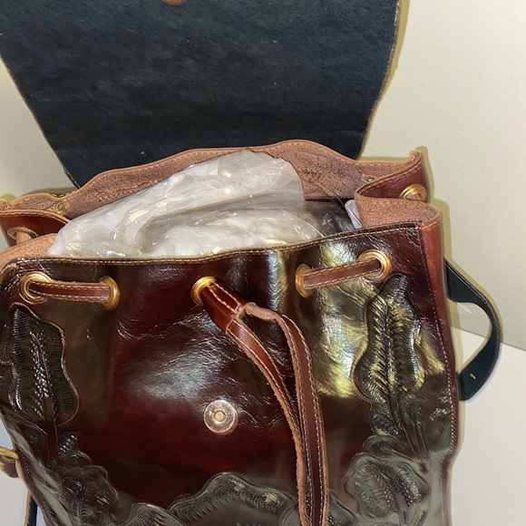 Genuine Leather handcrafted Backpack Casual Daypack/College Bag. main image 4